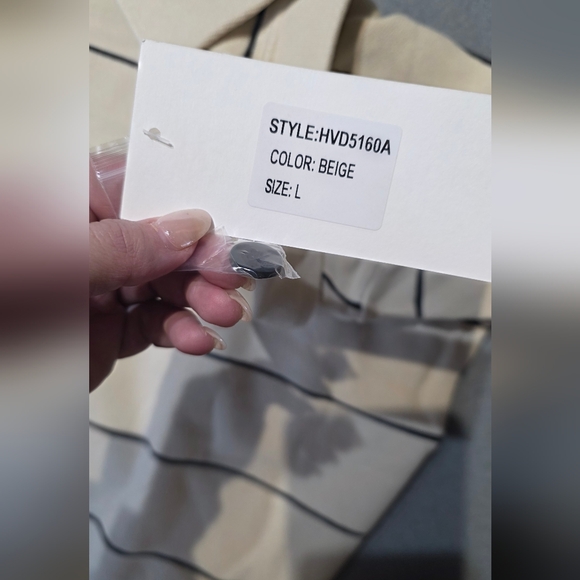 NWT Hot & Delicious Striped Cream Long Sleeve Collared Dress Large PTP 22 - Picture 4 of 10